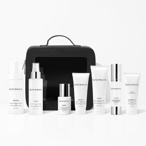 Coffret Mes Essentiels Visage – Le kit parfait pour une routine beauté efficace, avec des produits adaptés à tous les types de peau.